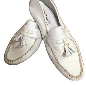 Salvatore Ferragamo Mens White Leather loafer
